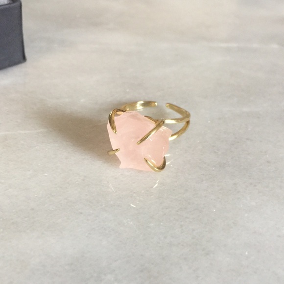 Raw Rose Quartz Ring - Picture 10 of 12
